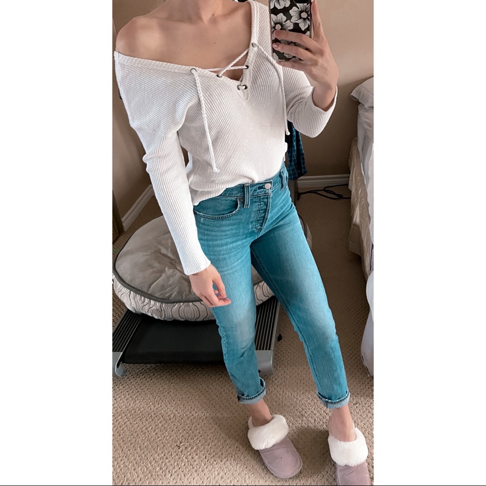 White knit top